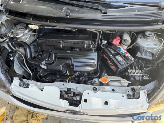 2017 Daihatsu Mira — foto 4 / 5