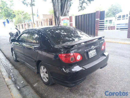 2006 Toyota Corolla — foto 2 / 10