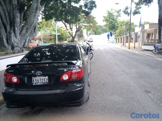 2006 Toyota Corolla — foto 9 / 10