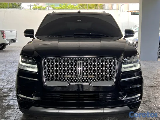 2026 Otra Lincoln Navigator — foto 4 / 13