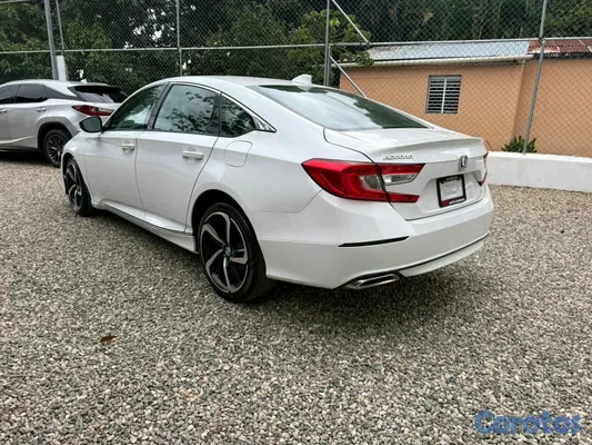 2020 Honda Accord — foto 5 / 7