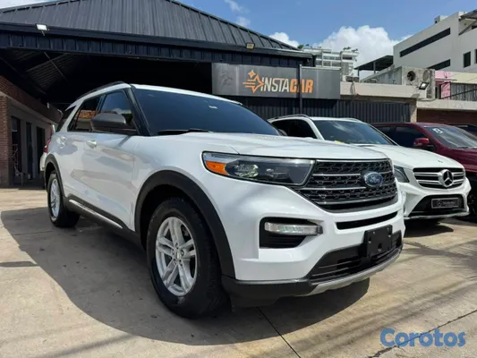 2020 Ford Explorer