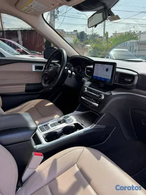 2020 Ford Explorer — foto 5 / 6