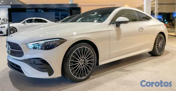 2026 Mercedes-Benz Otro — foto 2 / 12