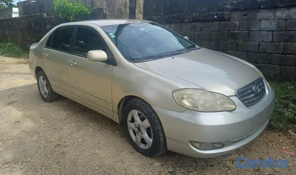 2005 Toyota Corolla — foto 6 / 8