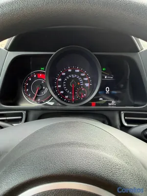 2021 Hyundai Elantra — foto 9 / 10
