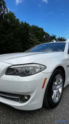 2011 BMW Serie 5 — foto 5 / 10