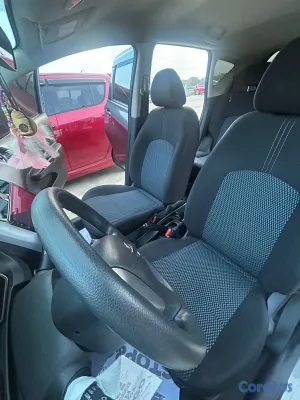 2015 Nissan Note — foto 10 / 13