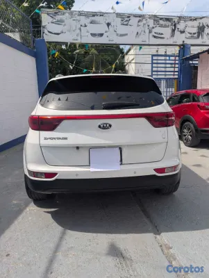 2017 Kia Sportage — foto 9 / 11