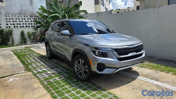 2022 Kia Seltos — foto 4 / 13