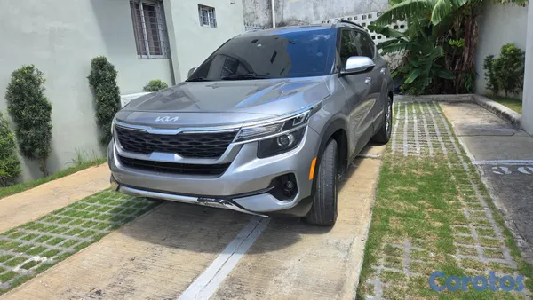 2022 Kia Seltos — foto 5 / 13