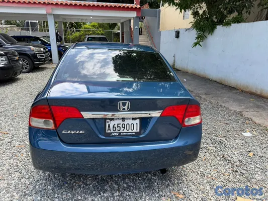 2010 Honda Civic — foto 7 / 10