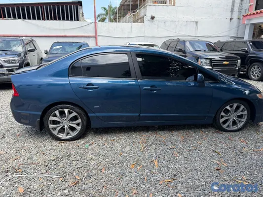 2010 Honda Civic — foto 10 / 10