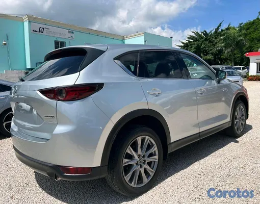 2020 Mazda CX-5 — foto 8 / 11