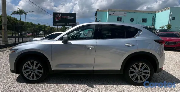 2020 Mazda CX-5 — foto 10 / 11
