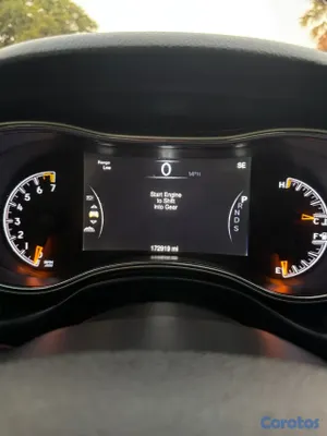 2014 Jeep Grand Cherokee — foto 15 / 17