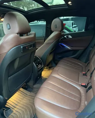 2020 BMW Serie X — foto 9 / 9