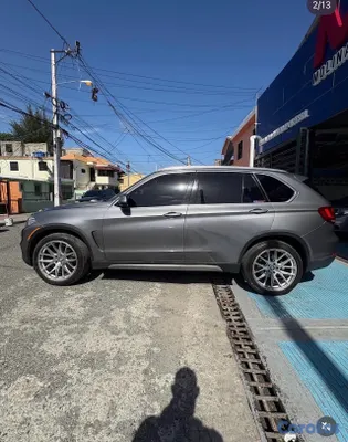 2017 BMW X5 xDRIVE35i — foto 2 / 4