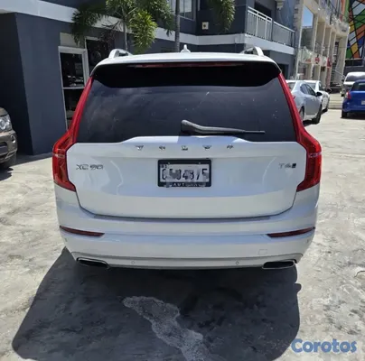 2016 Volvo Xc90 — foto 6 / 12