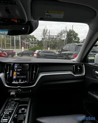 2019 Volvo Xc60 — foto 8 / 10