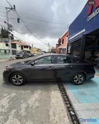 2020 Kia Forte — foto 2 / 4