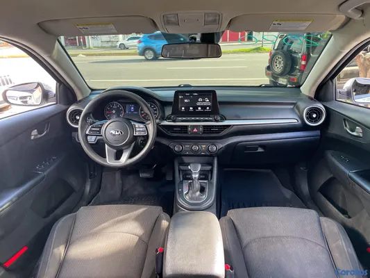 2020 Kia Forte — foto 4 / 10