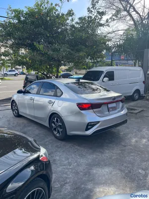 2020 Kia Forte — foto 8 / 10