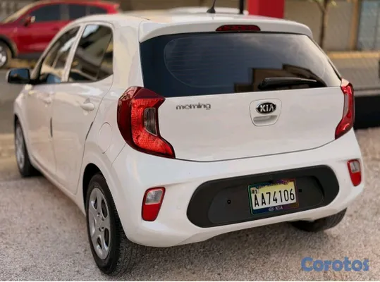 2019 Kia Morning — foto 8 / 10