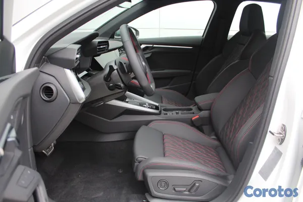 2026 Audi S3 — foto 5 / 11