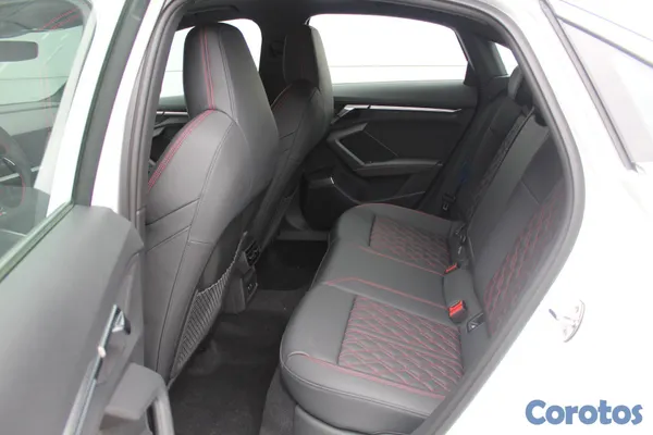 2026 Audi S3 — foto 8 / 11