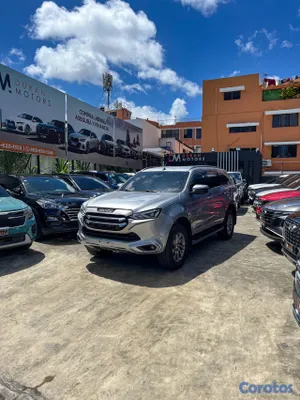 2023 Isuzu Mux