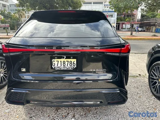 2023 Lexus Rx — foto 4 / 10