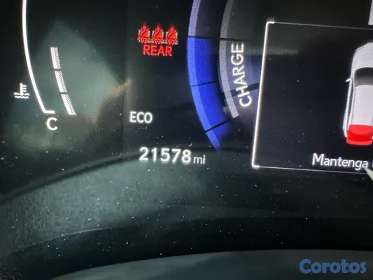2023 Lexus Rx — foto 8 / 10