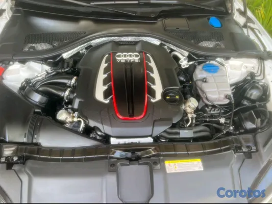 2016 Audi S7 — foto 8 / 14