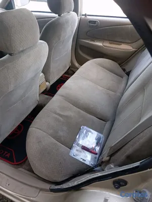 2000 Toyota Corolla — foto 5 / 7