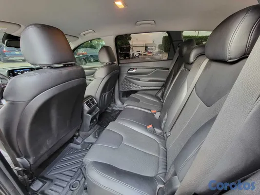 2019 Hyundai Santa Fe — foto 5 / 6