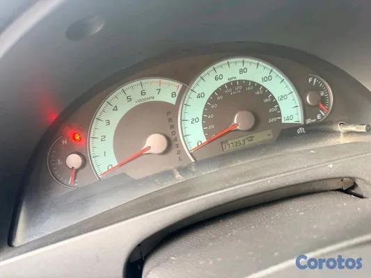 2009 Toyota Camry — foto 9 / 14