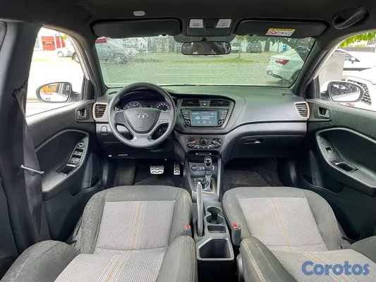 2018 Hyundai I20 Active — foto 2 / 7