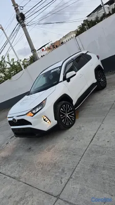 2022 Toyota Rav-4 — foto 4 / 10