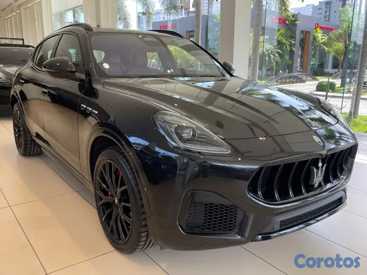 2026 Maserati Grecale Modena — foto 2 / 17