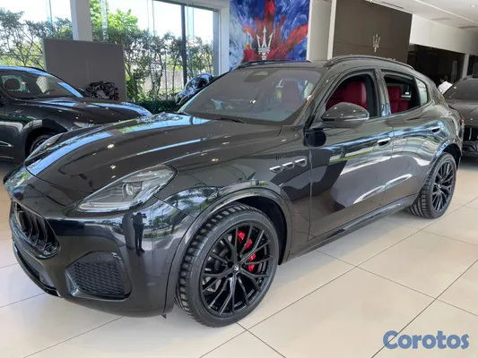 2026 Maserati Grecale Modena — foto 4 / 17