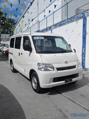 2020 Toyota Town & Country — foto 2 / 11