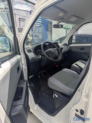 2020 Toyota Town & Country — foto 10 / 11