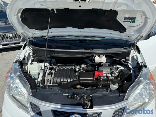 2020 Nissan NV — foto 10 / 10