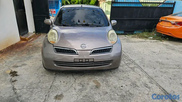 2009 Nissan March — foto 3 / 8