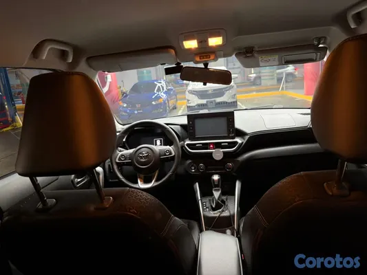 2025 Toyota Raize — foto 3 / 4