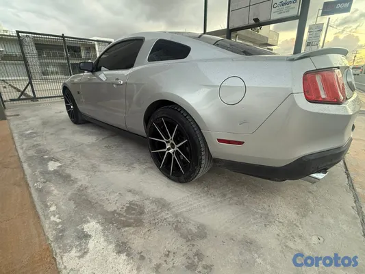2012 Ford Mustang