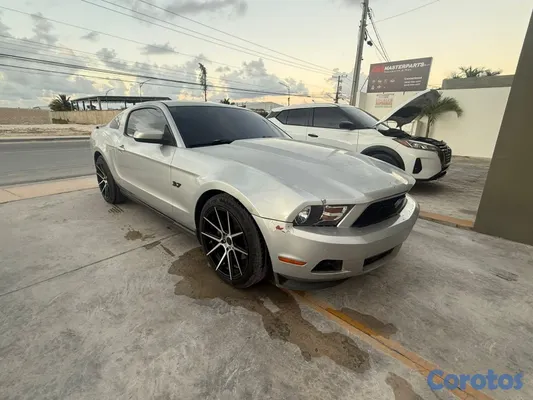 2012 Ford Mustang — foto 3 / 13