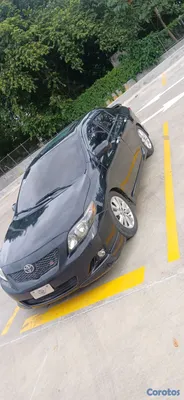 2010 Toyota Corolla — foto 2 / 12