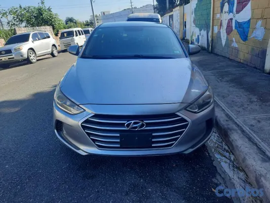 2015 Hyundai Elantra — foto 3 / 6